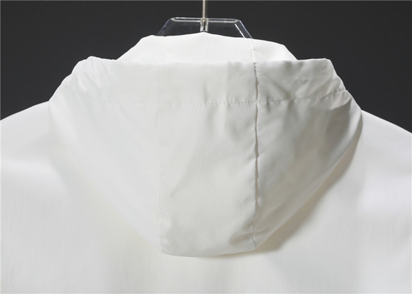 ブランドジャケット側面デザイン